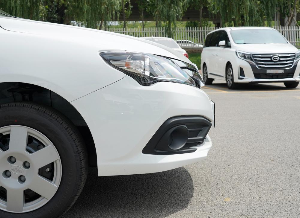 比亚迪四五万自动挡车型，性价比之选还是经济实惠的代步工具？