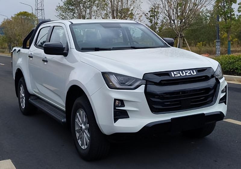 优雅与实用并存，50万以内适合女生驾驶的轿车推荐