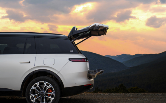 探索无限可能，SUV旅行版—家庭出游的理想伴侣