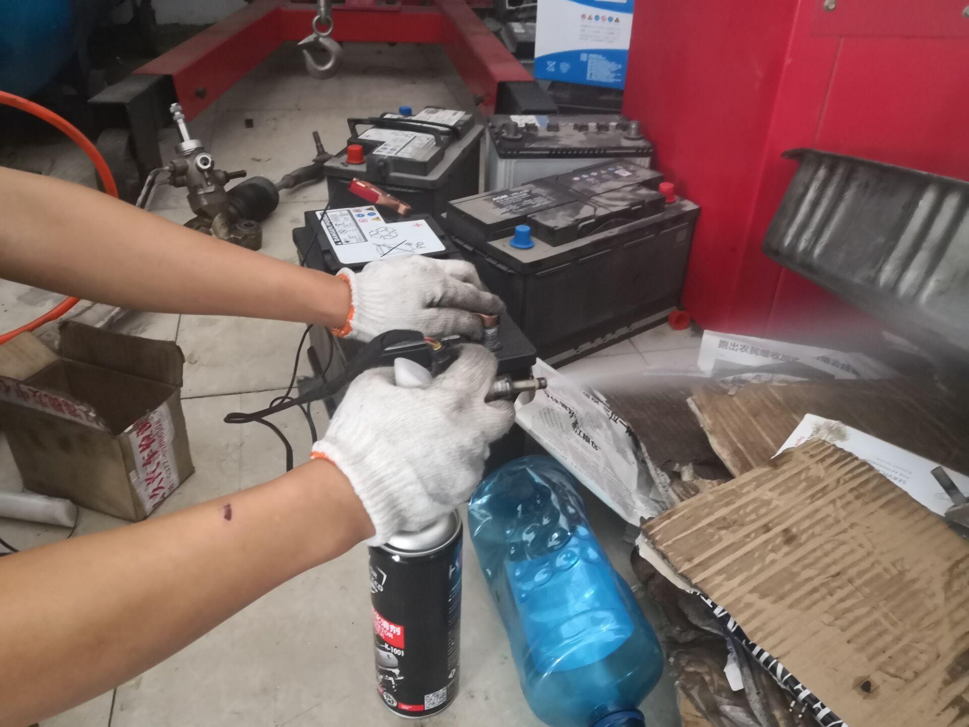 解决汽车烧机油问题，诊断、预防与维护指南